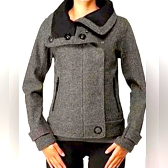 lululemon athletica Jackets & Blazers - Amazing LULULEMON “Audrey” Grey Tweed Fleece-lined Zip up Bomber Jacket Size 4